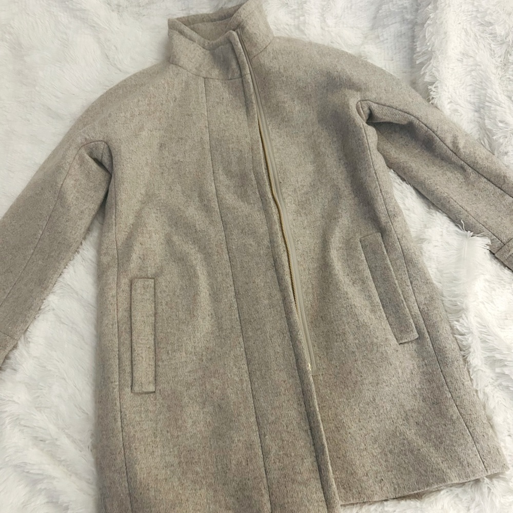 J Crew Factory City Coat. Light Gray. Size 0 Petite